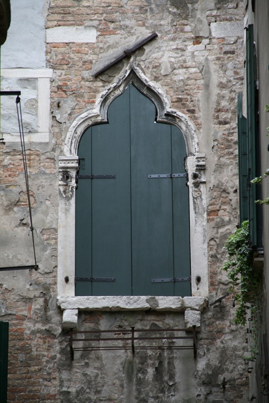 finestra gotica