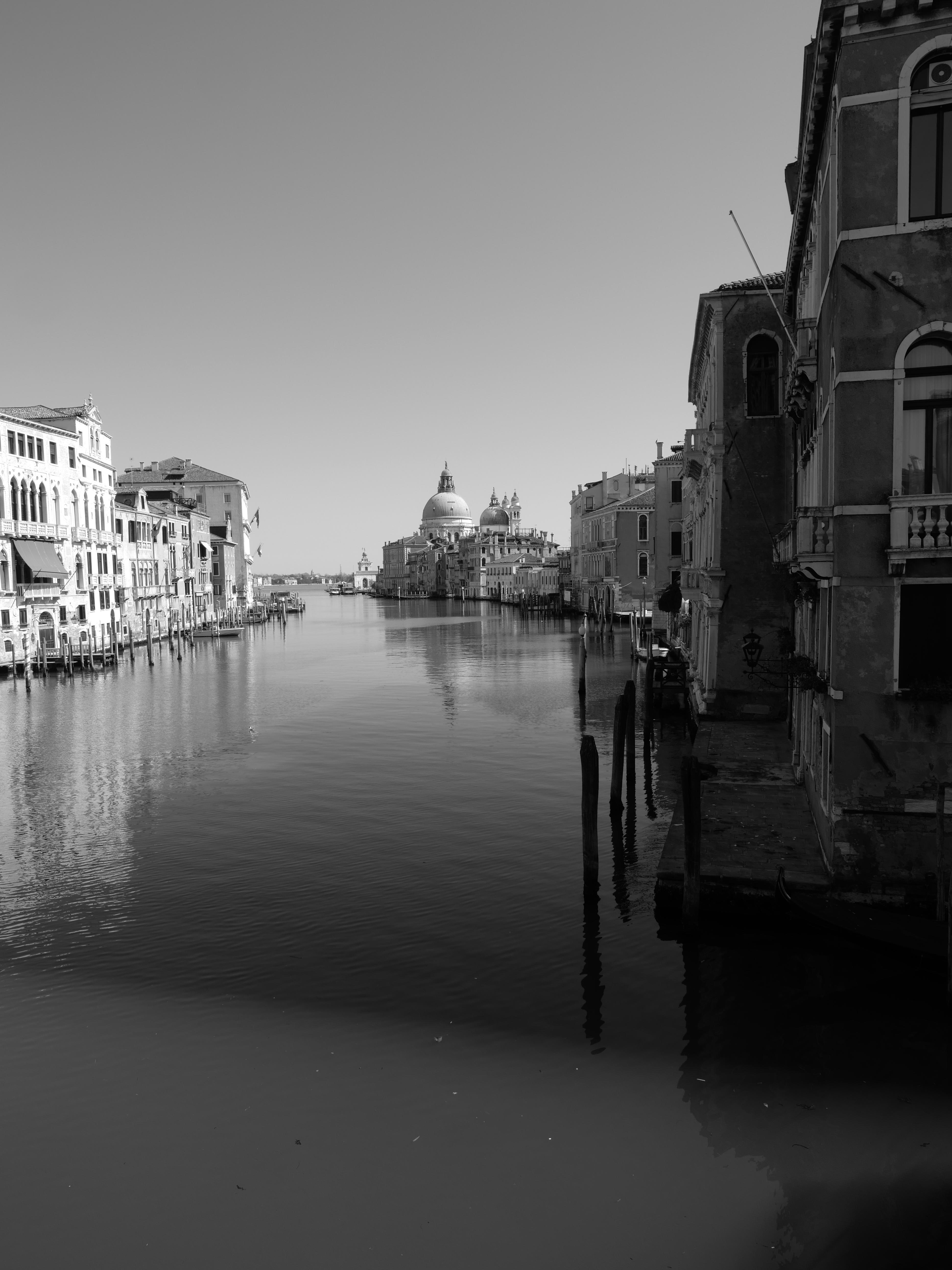 A-7_ACQUE CALME IN CANAL GRANDE.JPG